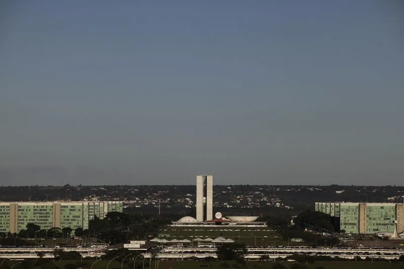 Eleições 2026: Entenda o que acontece entre o pleito e a posse dos eleitos